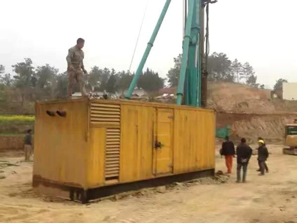 青阳如何判断水冷式机油散热器密封件是否需要更换？
